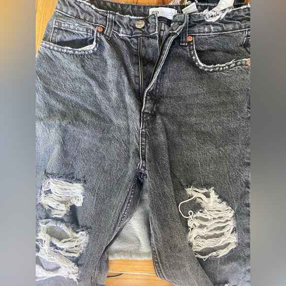 Zara jeans - Picture 1 of 4